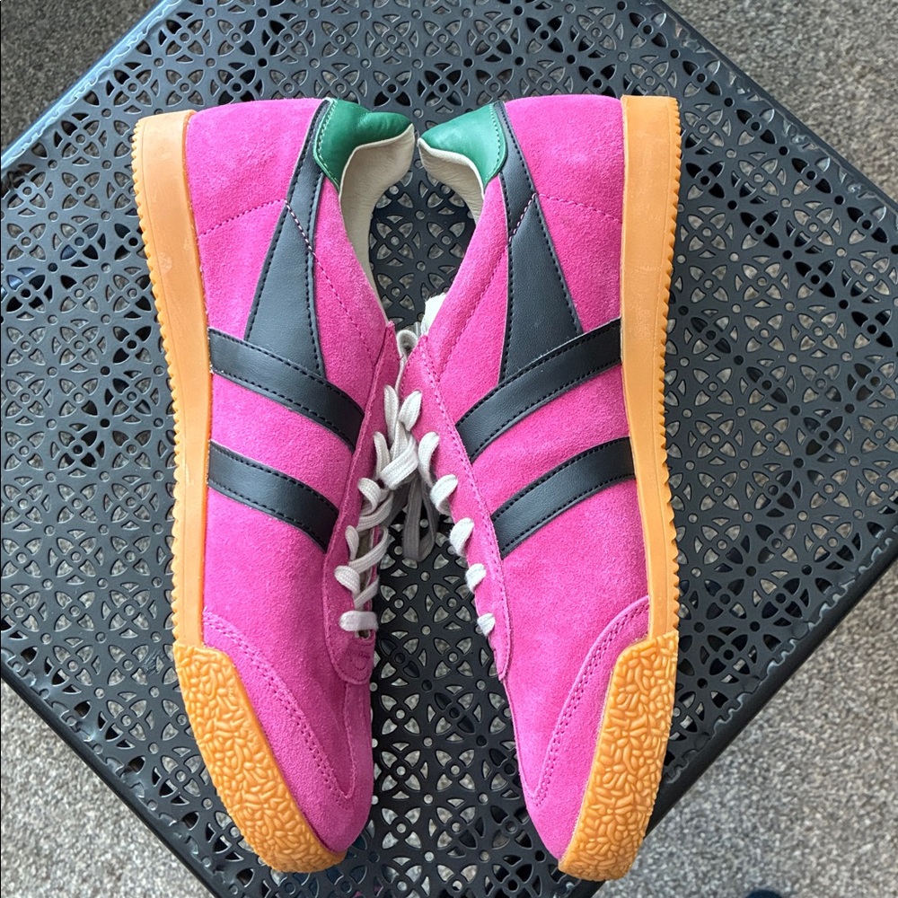 NWOB Gola Classics Women's Elan Sneakers Sz 9.5 Fuchsia Black Evergreen - Picture 7 of 10